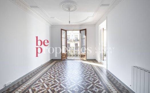 Piso novecentista único en la zona