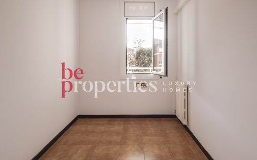 Adosada esquinera en Eixample