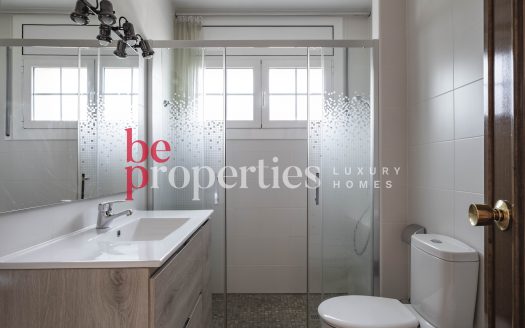 Adosada esquinera en Eixample