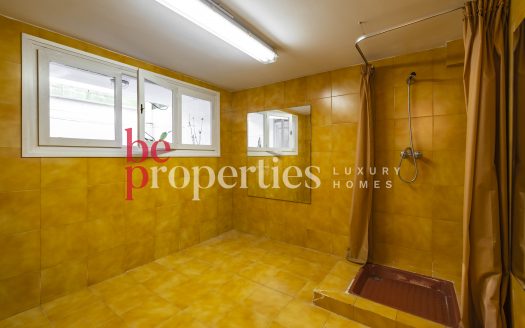 Adosada esquinera en Eixample