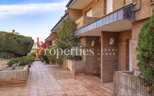 Adosada en la Eixample