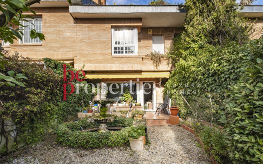 Adosada en la Eixample