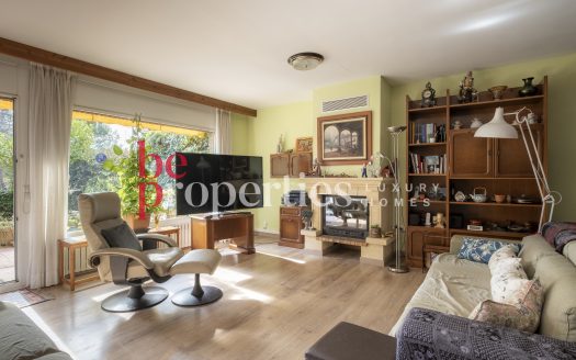 Adosada en la Eixample