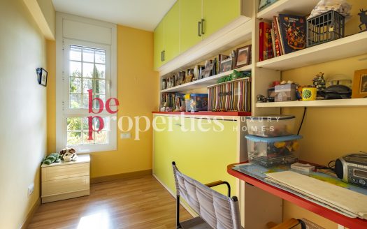 Adosada en la Eixample