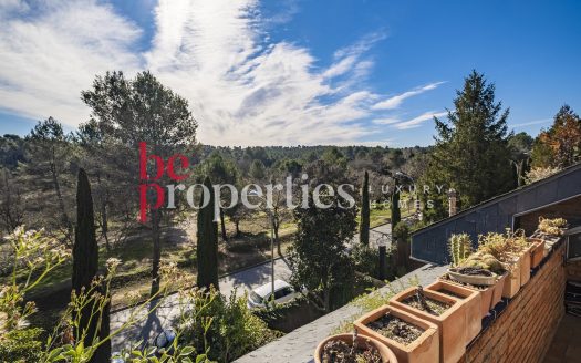 Adosada en la Eixample