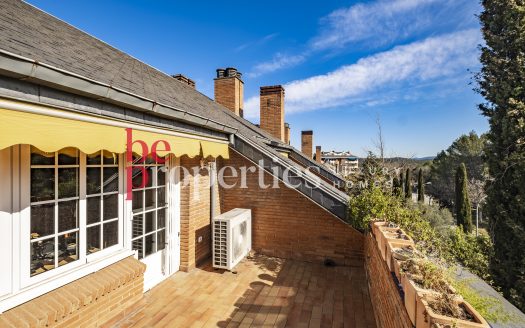 Adosada en la Eixample