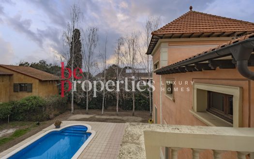 Exclusiva Villa de aire Romántico