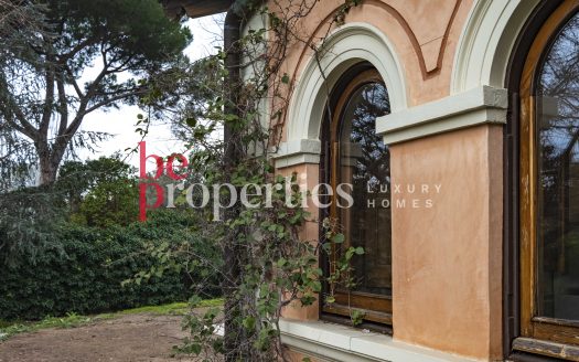 Exclusiva Villa de aire Romántico