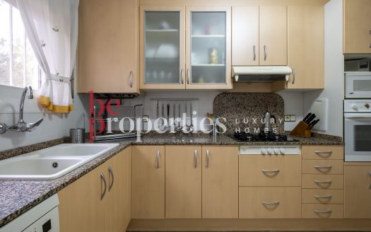 Oportunidad!! Adosada en Coll Favà