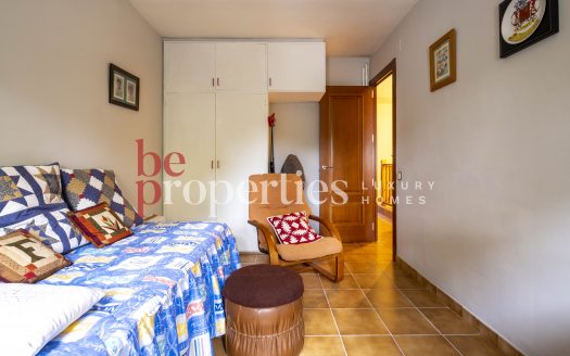 Oportunidad!! Adosada en Coll Favà