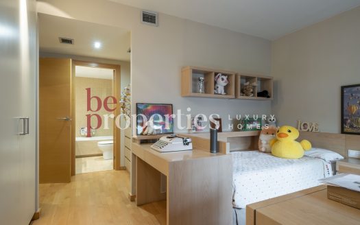 Preciosa Planta baja dúplex