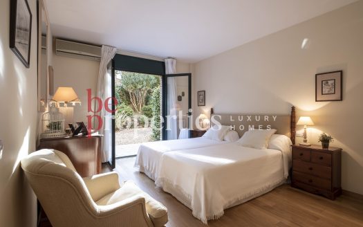 En exclusiva regia planta baja en Eixample, Sant Cugat