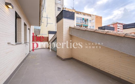 Piso céntrico delante Ayuntamiento