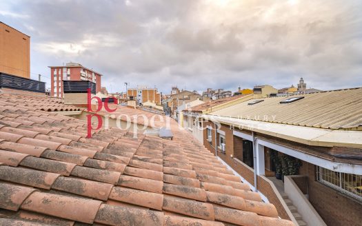 Piso céntrico delante Ayuntamiento