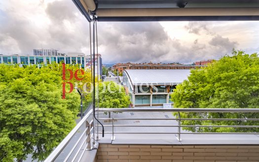 Piso céntrico delante Ayuntamiento