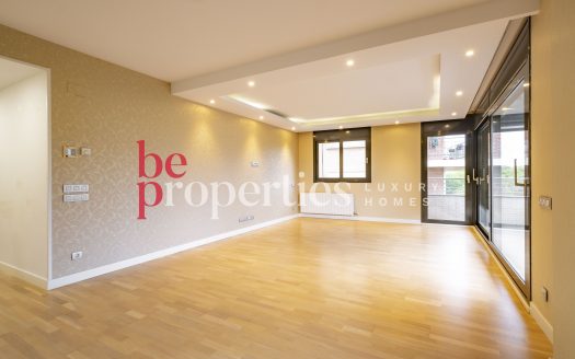 Piso céntrico delante Ayuntamiento