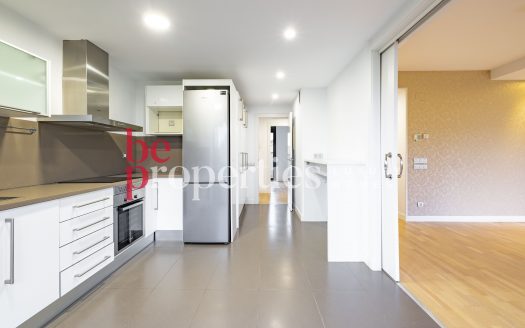 Piso céntrico delante Ayuntamiento