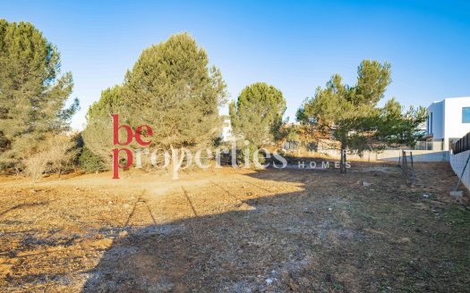 Terreno zona premium Can Mates