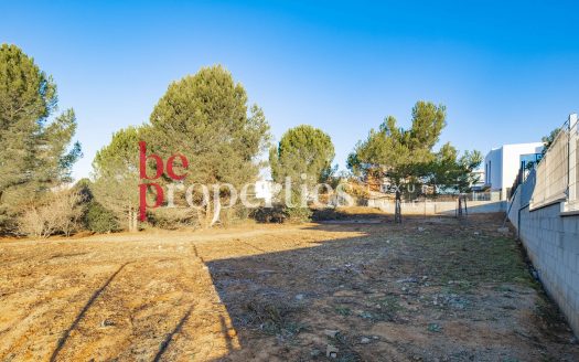 Terreno zona premium Can Mates