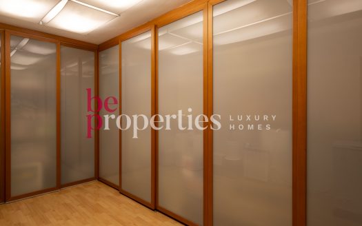 Elegante pareada en el Golf