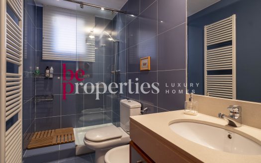 Elegante pareada en el Golf