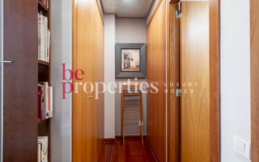 Elegante pareada en el Golf