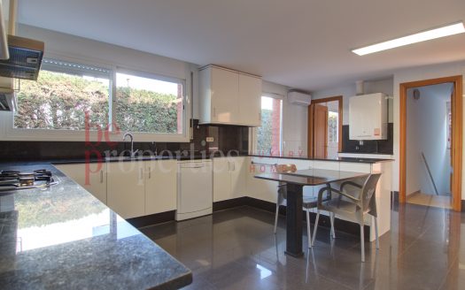 Espacioso Chalet en Mirasol