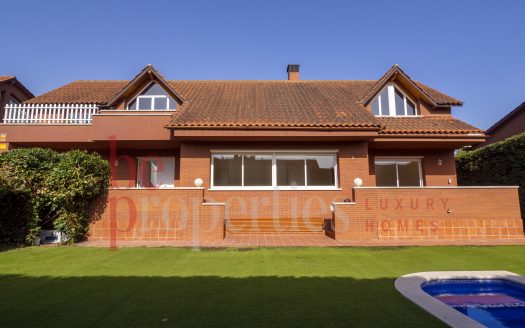 Espacioso Chalet en Mirasol