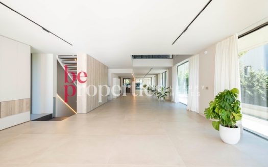 Espectacular casa vanguardista en el Golf