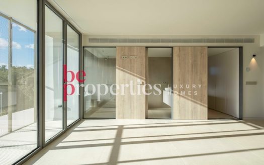 Espectacular casa vanguardista en el Golf