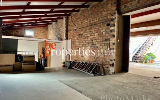 Especial terreno para edificio céntrico en Rubí