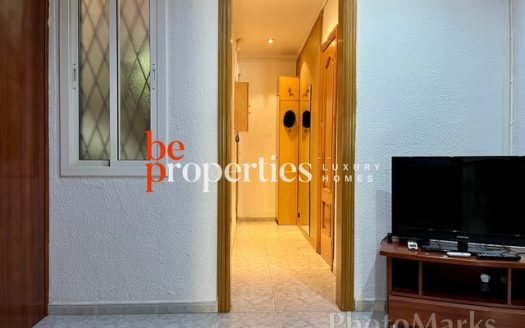 Piso alegre en el corazón del Poble Sec