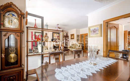 Zona prime Sant Cugat, Unifamiliar con mucho terreno.