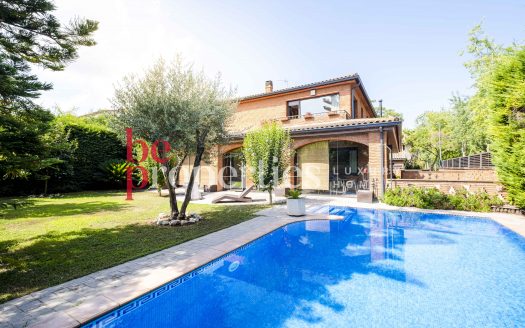 Zona prime Sant Cugat, Unifamiliar con mucho terreno.