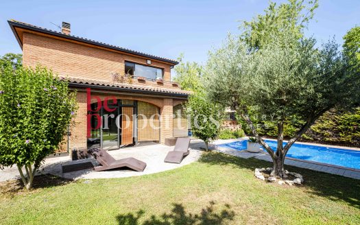 Zona prime Sant Cugat, Unifamiliar con mucho terreno.