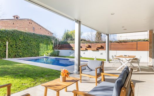 Unifamiliar, única en la zona