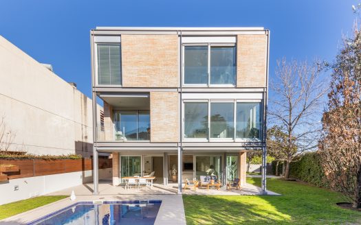 Unifamiliar, única en la zona