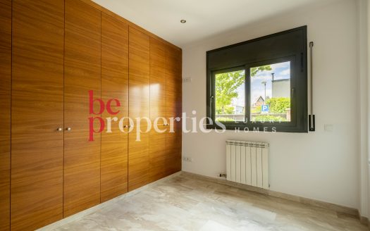 Fantástica unifamiliar com gran jardín en Mirasol