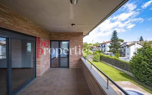 Fantástica unifamiliar com gran jardín en Mirasol