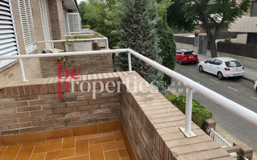 Pareada muy céntrica en Sant Cugat