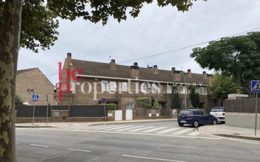 Pareada muy céntrica en Sant Cugat