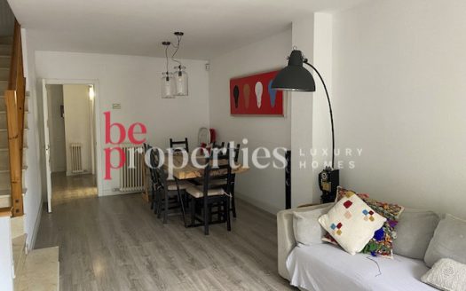 Pareada muy céntrica en Sant Cugat