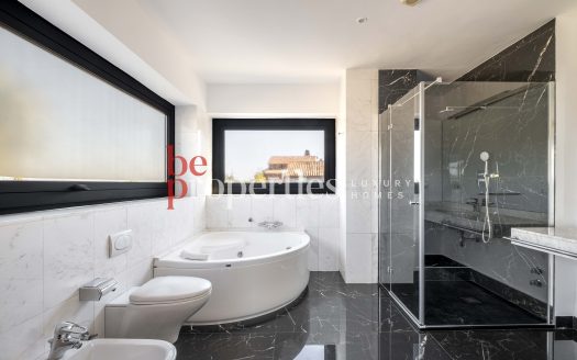 Casa Independiente contemporánea