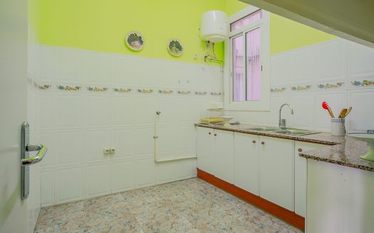 Piso regio a reformar en Rambla de Cataluña