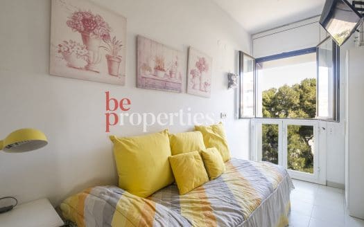 Piso con terraza en Bonanova