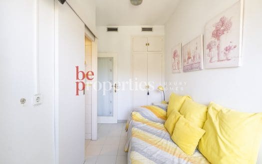 Piso con terraza en Bonanova