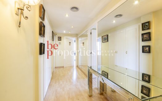 Piso con terraza en Bonanova