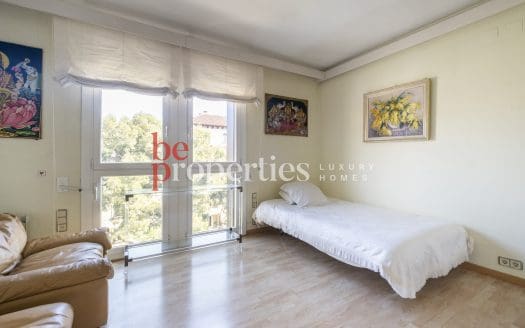 Piso con terraza en Bonanova