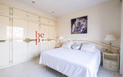 Piso con terraza en Bonanova