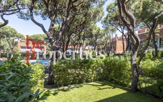 Gavà Mar, adosada amueblada a 1 mint del mar.